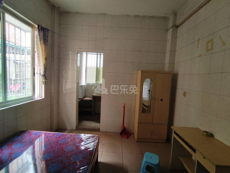 江夏村松猫岭十巷十二号4306567卧室图5