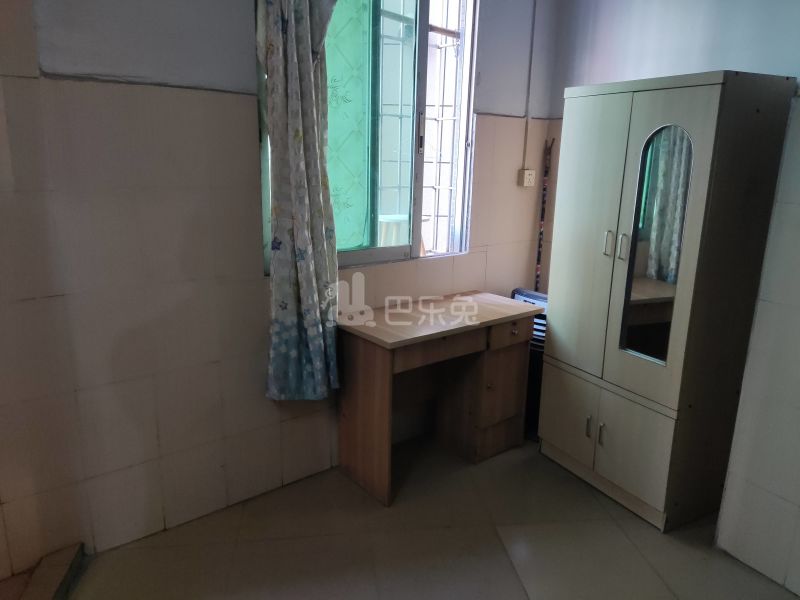 江夏村大塘大街40号4306599卧室图2