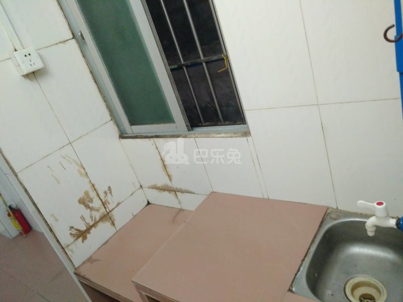 江夏村西头塘北四巷九号之二4307118厨房图12