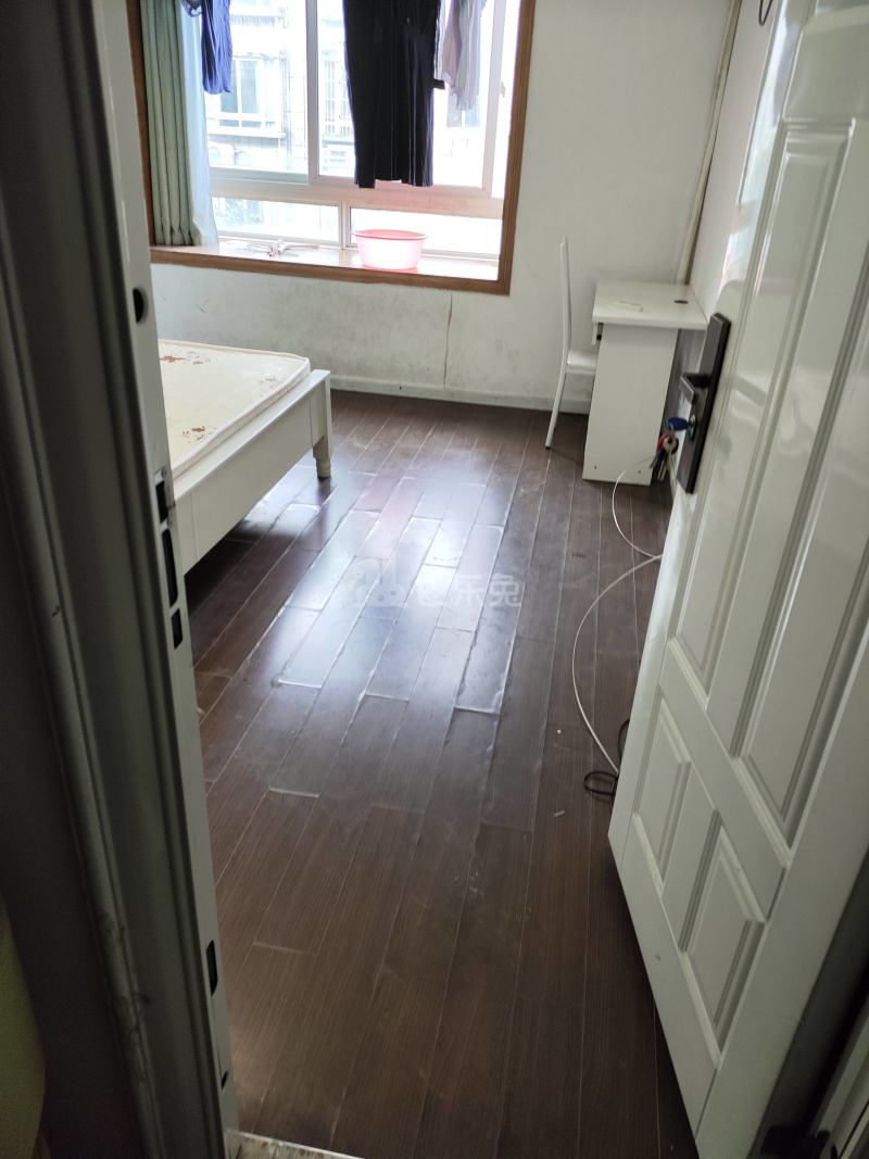 铭雅苑东区4309407卧室图3