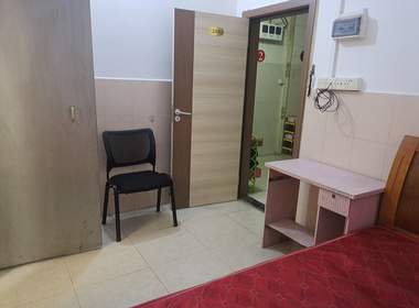 黄村围福里二巷8号 