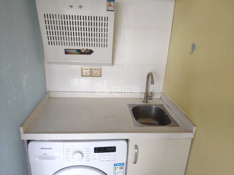 百合白领公寓（礼村洪昌工业路40号）4330069厨房图5