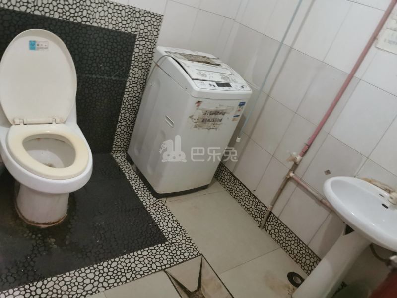 钱塘名都9754615卫生间图6