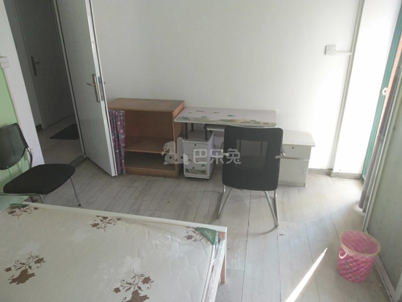 太平家园4342981卧室图2