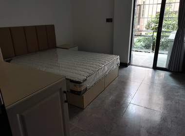 小熊公寓（大山村沙涌坊南大街26号之一） 1室0厅1卫