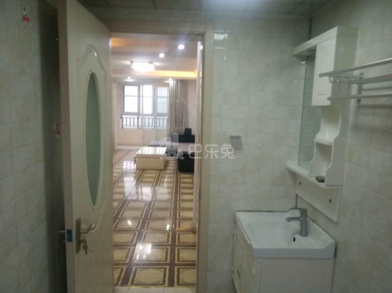 美罗家园保翔苑201866卫生间图16