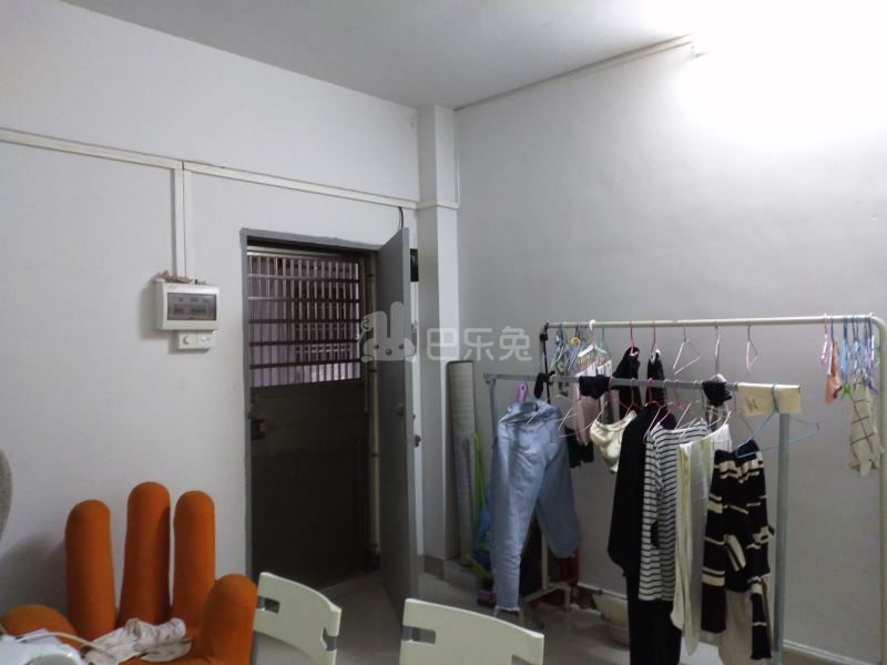 万佳楼4392575客厅图0