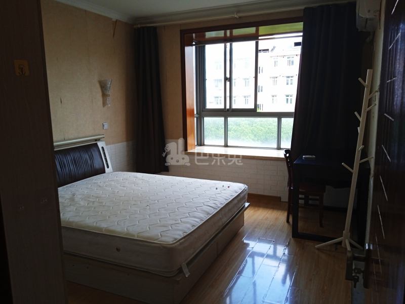 航华新苑4392660卧室图2