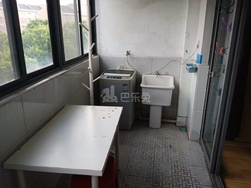 航华新苑4392660卧室图6