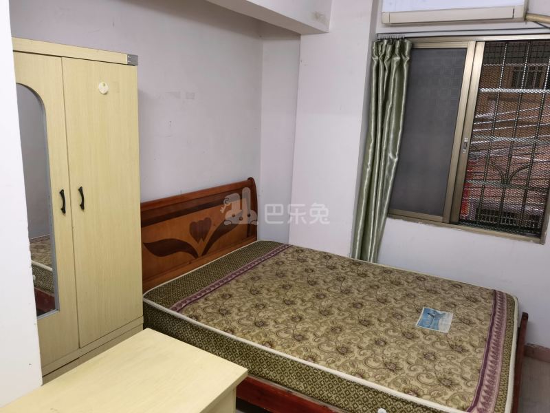 豪华公寓（二夹坊前街48之一）4393481卧室图0