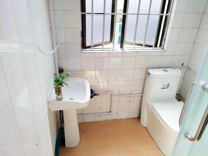 守珍公寓B栋4398739卫生间图5