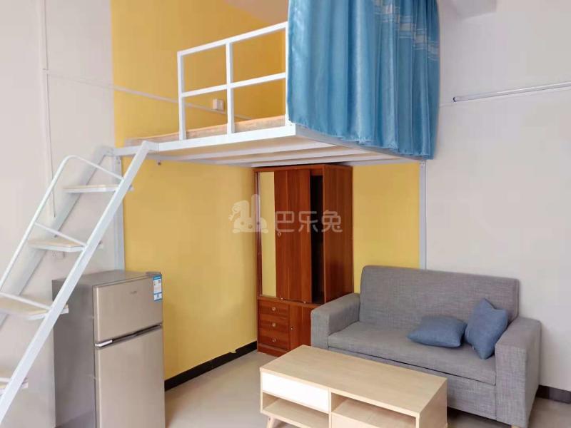 尚品居公寓4400364客厅图0