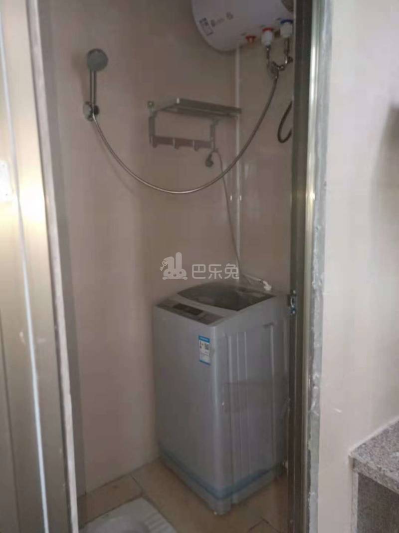 尚品居公寓4400371卫生间图4