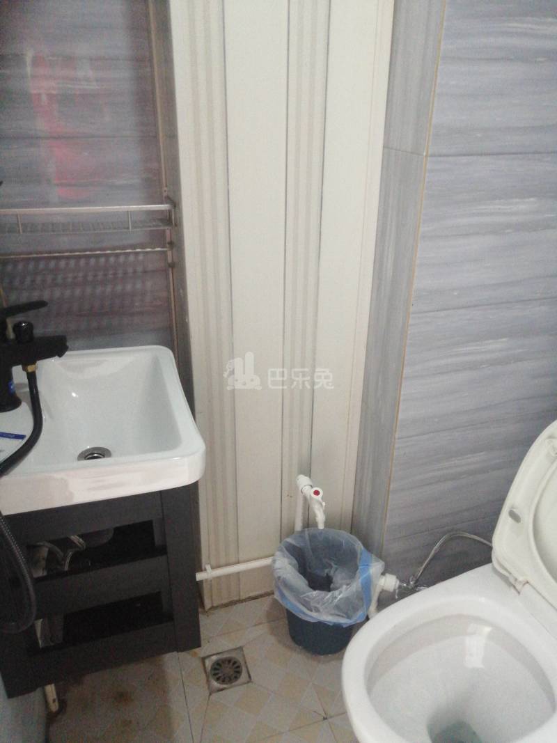 瑞金华丽嘉苑12751360卫生间图7