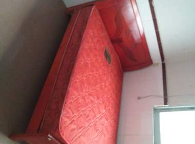 豪华电梯公寓（江夏榕树直街二巷20号） 3室1厅1卫