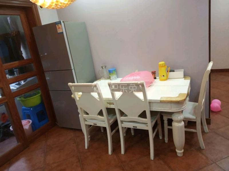 中远两湾城（中潭路99弄）4446675客厅图6