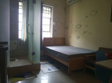 百合白领公寓（兴华街道黄猄坳上街70号） 1室0厅1卫