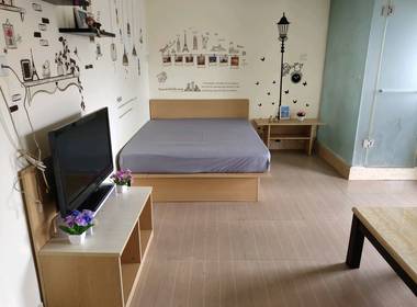 百合白领公寓（兴华街道黄猄坳上街70号） 1室0厅1卫