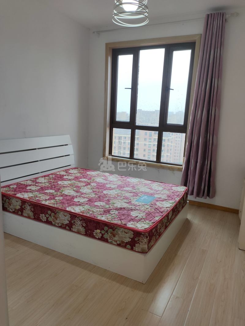 同润山河小城（同润菲诗艾伦）4494199卧室图0