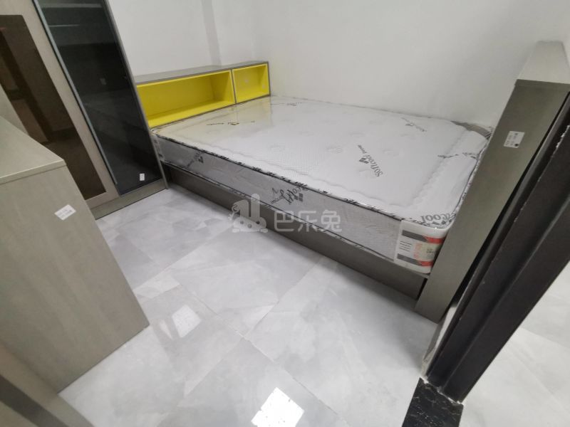 龙洞环村北街49号4495208卧室图3