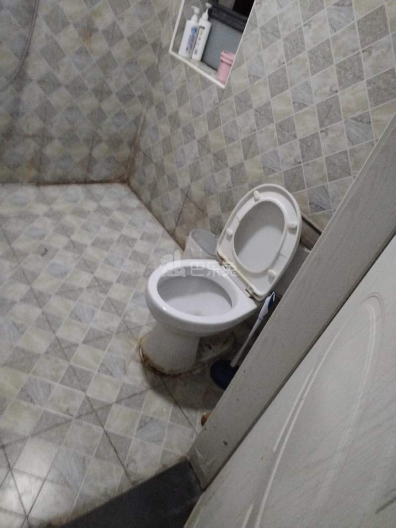 华沁家园4504908卫生间图6