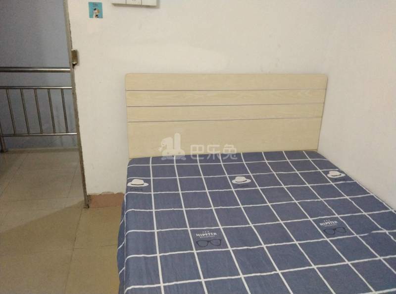 植村三路二巷8号4519267卧室图3