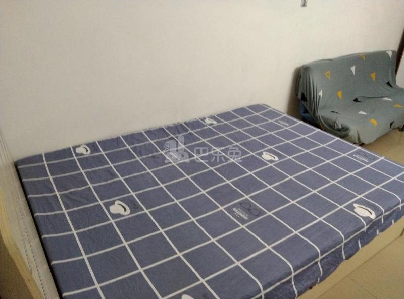 植村三路二巷8号4519267卧室图0