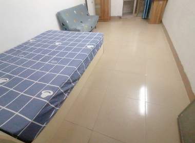 植村三路二巷8号 