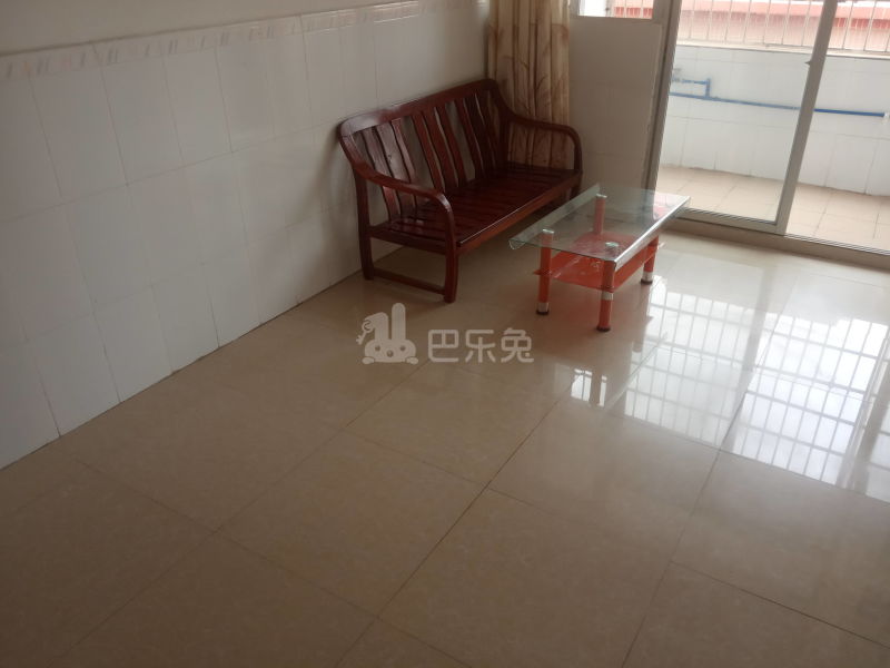 珠村中东新街十六巷5号4527757客厅图8