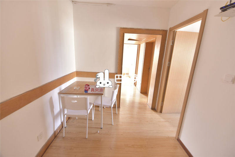 金桥湾清水苑(长岛路1280弄)4530580客厅图0