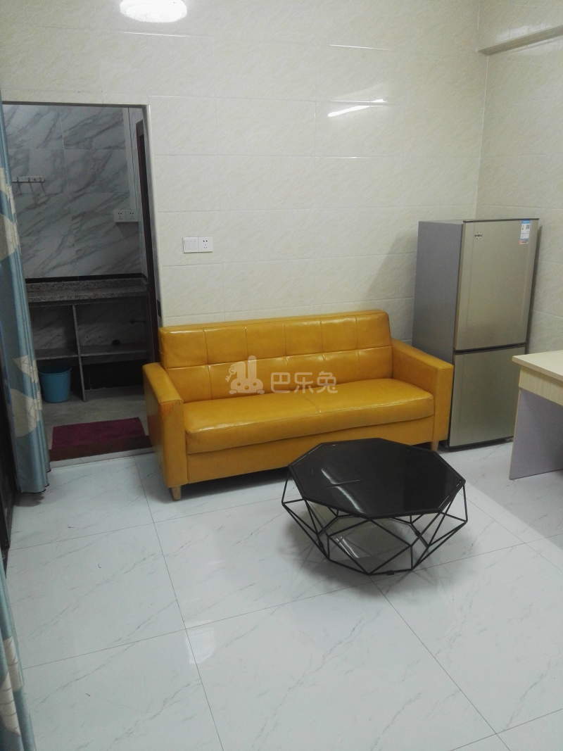 万家灯火公寓（嘉禾望岗望岗村百花岭街13号）4541210客厅图5