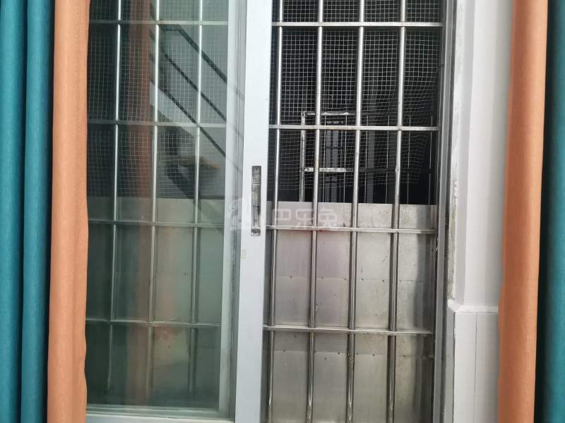 棠东龙门大街二巷横一巷5号-棠东村4542836卧室窗户图13