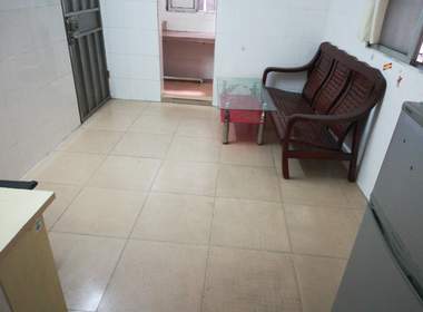 黄村祠东里横巷7号之一 