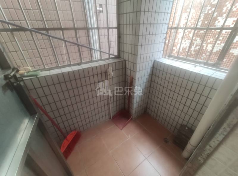 黄村南胜里下十巷4号4547717卫生间图27