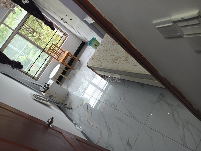 孙桥玫瑰湾4548580卧室图1