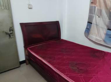 黄村西华里五巷9号 