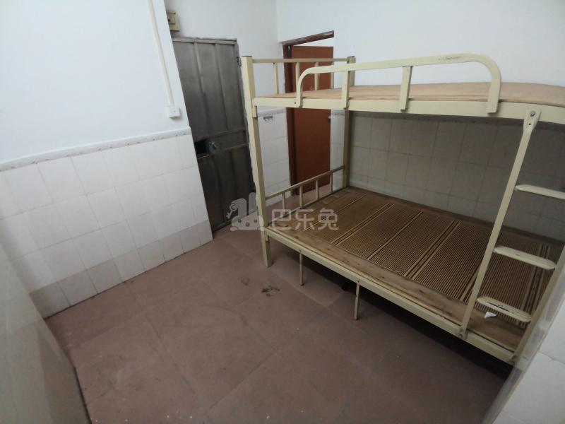 龙洞西街积善巷6号4553151客厅图6