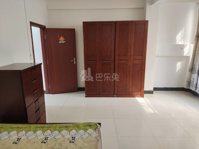 东圃忠泰大院D栋4553216卧室图0