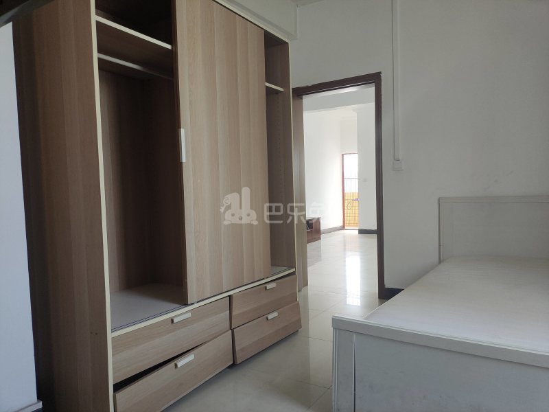 东圃忠泰大院D栋4553216卧室图2