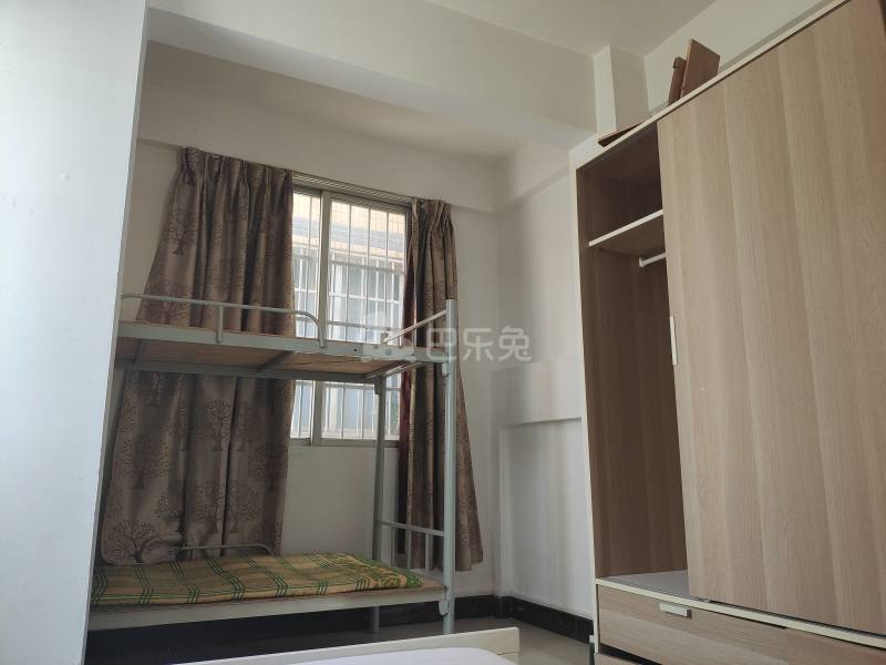 东圃忠泰大院D栋4553216卧室图1