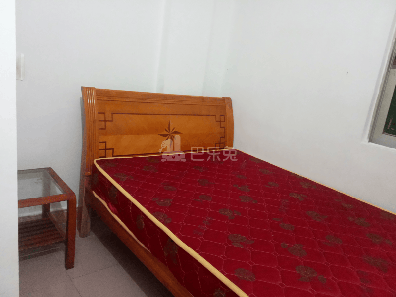 龙洞西街珠雅里一巷7号4553251卧室图1