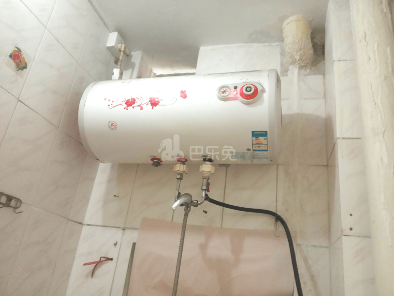 龙洞西街珠雅里一巷7号4553251卫生间图5