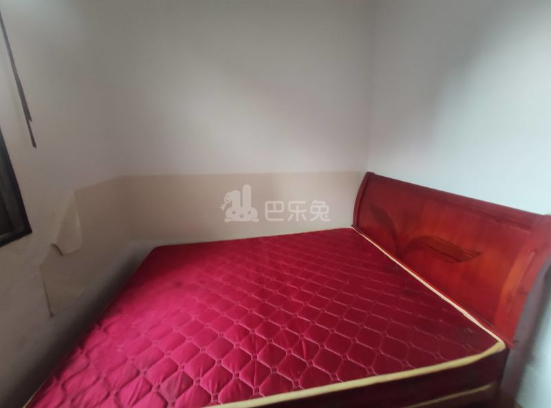 龙洞西街珠雅里一巷7号4553256卧室图1