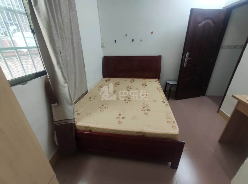 龙洞西街珠雅里一巷7号4553256卧室图6