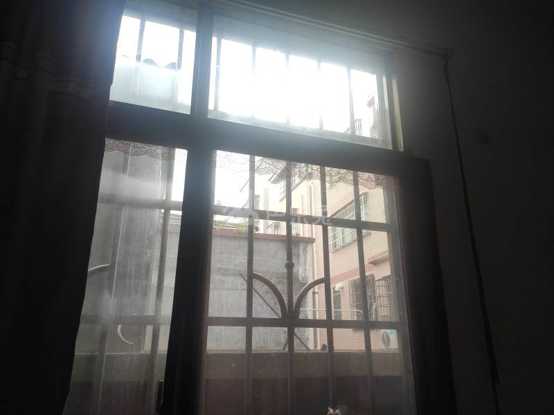 龙洞西街珠雅里一巷7号4553256卧室图3