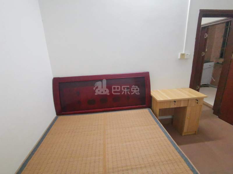 龙洞河陂北八巷4号4561573卧室图3