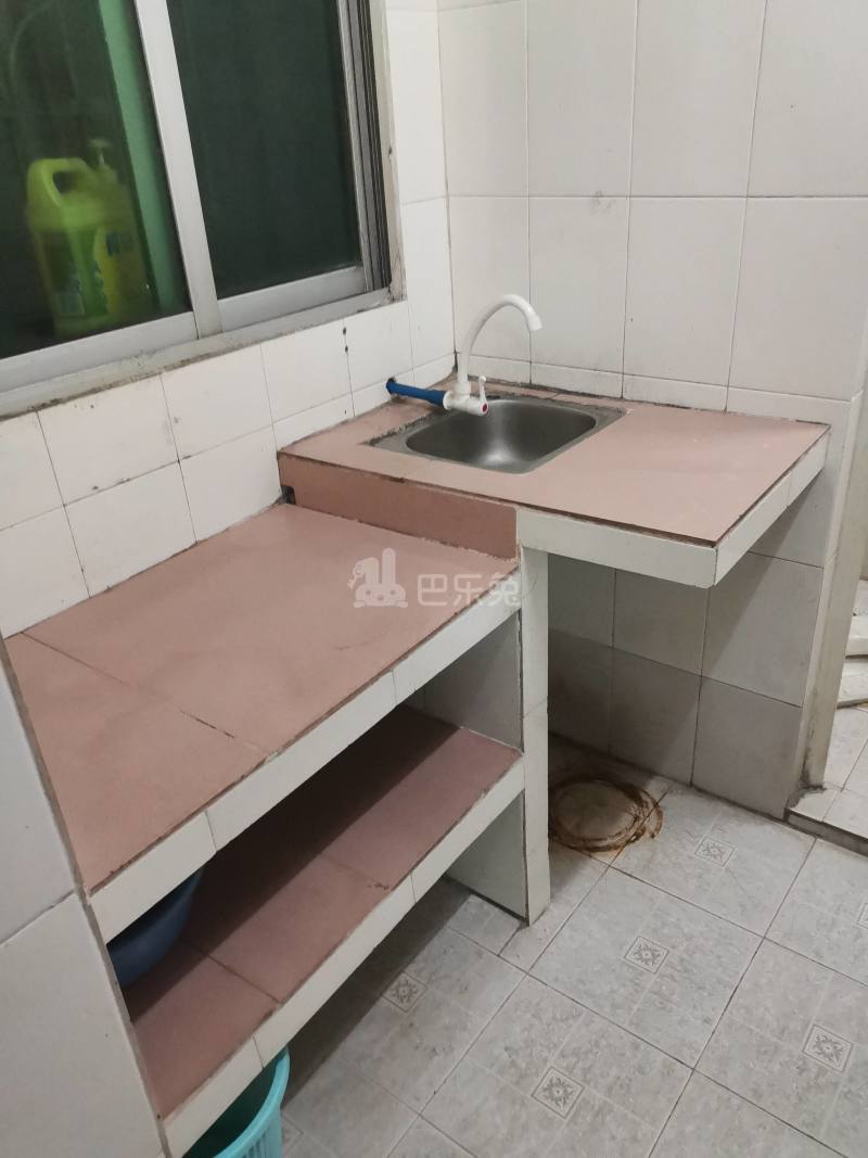 龙洞河陂北八巷4号4561573厨房图5