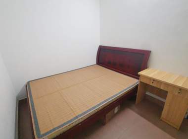 龙洞河陂北八巷4号 1室1厅1卫