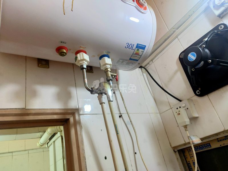 黄村南胜里上三巷3号4569056卫生间图13