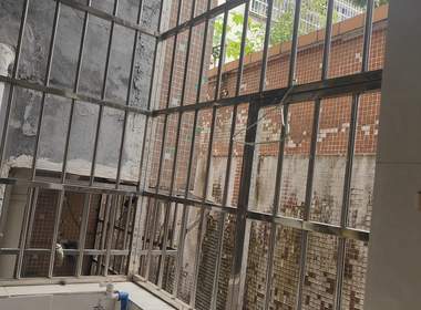 元岗和平巷5号 1室1厅1卫